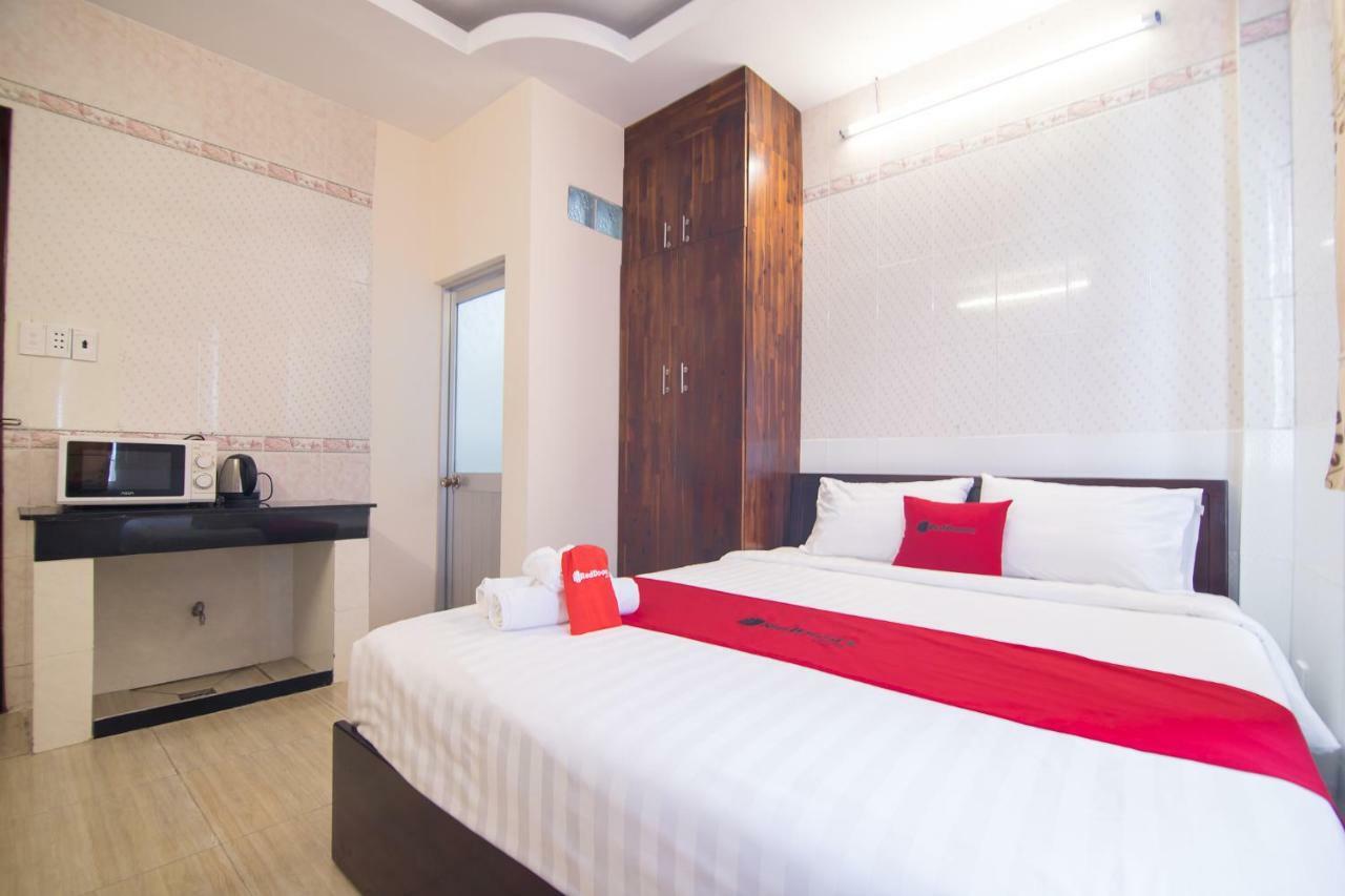 Nhà khách Reddoorz Near Khu Che Xuat Tan Thuan 2 2*