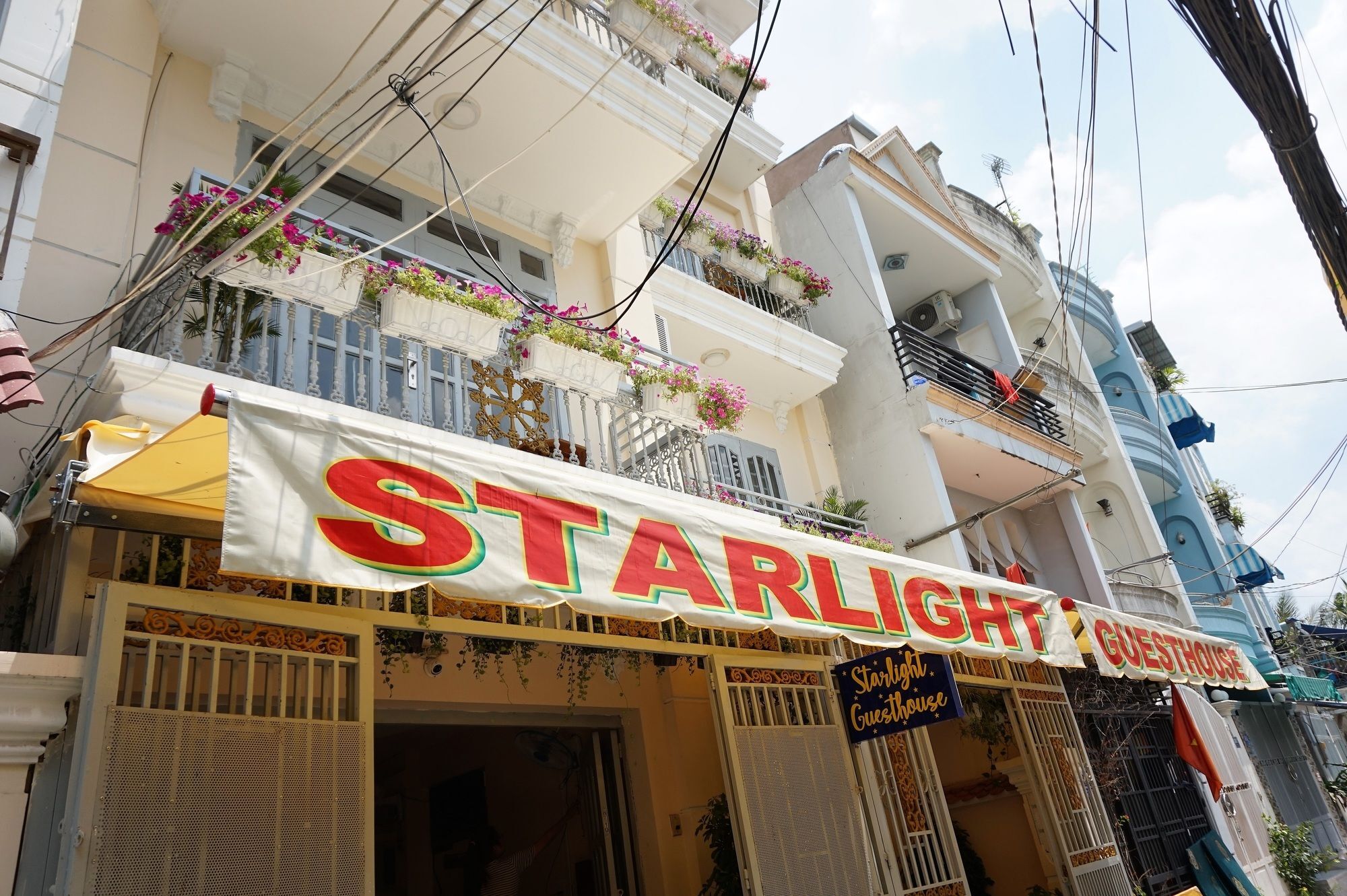Reddoorz Near Khu Che Xuat Tan Thuan 2 Nhà khách TP. Hồ Chí Minh