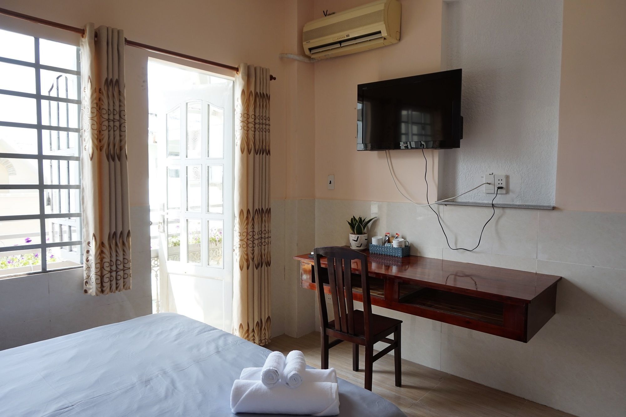 Nhà khách Reddoorz Near Khu Che Xuat Tan Thuan 2